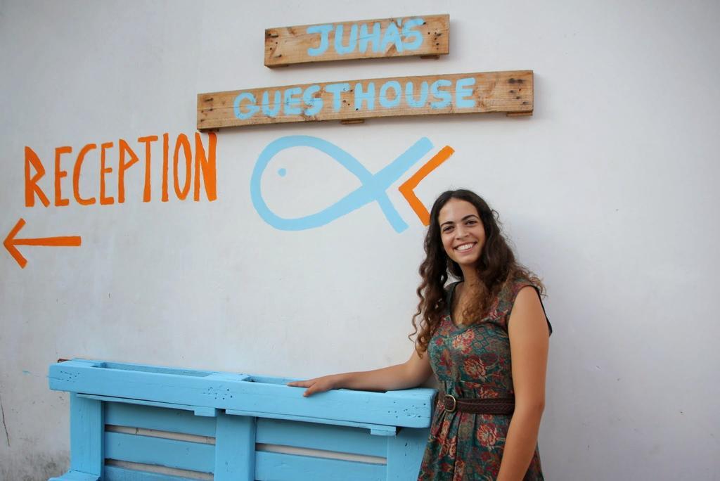 Juha'S Guesthouse - Zarqa Bay Jisr ez Zarqa Eksteriør billede